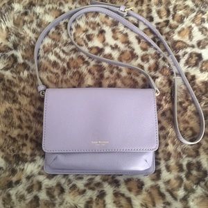 ✨✨ Isaac Mizrahi lavender crossbody ✨✨